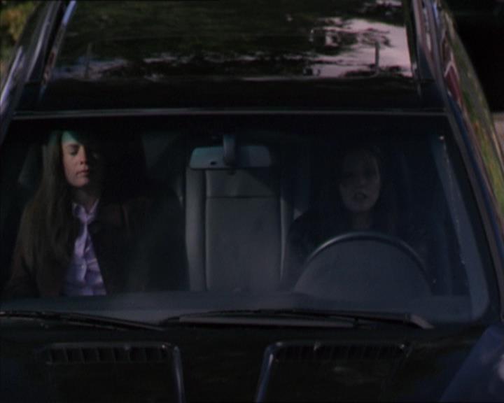 Charmed-Online-dot-322AllHellBreaksLoose0952.jpg Charmed-Online-dot-322AllHellBreaksLoose0952.jpg