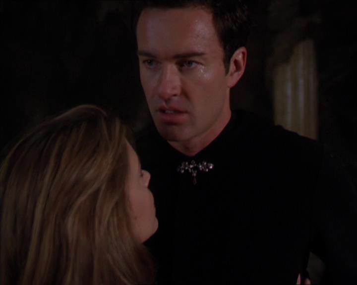 Charmed-Online-dot-322AllHellBreaksLoose1040.jpg Charmed-Online-dot-322AllHellBreaksLoose1040.jpg