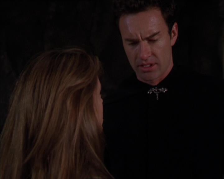 Charmed-Online-dot-322AllHellBreaksLoose1045.jpg Charmed-Online-dot-322AllHellBreaksLoose1045.jpg