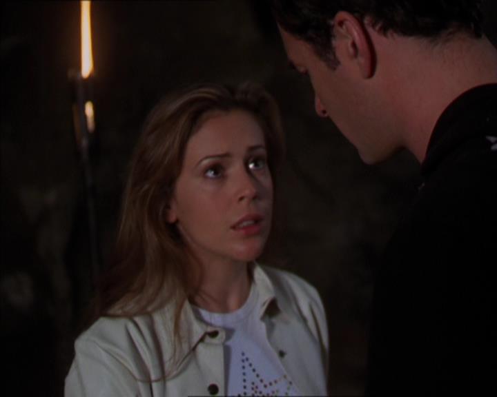 Charmed-Online-dot-322AllHellBreaksLoose1060.jpg Charmed-Online-dot-322AllHellBreaksLoose1060.jpg