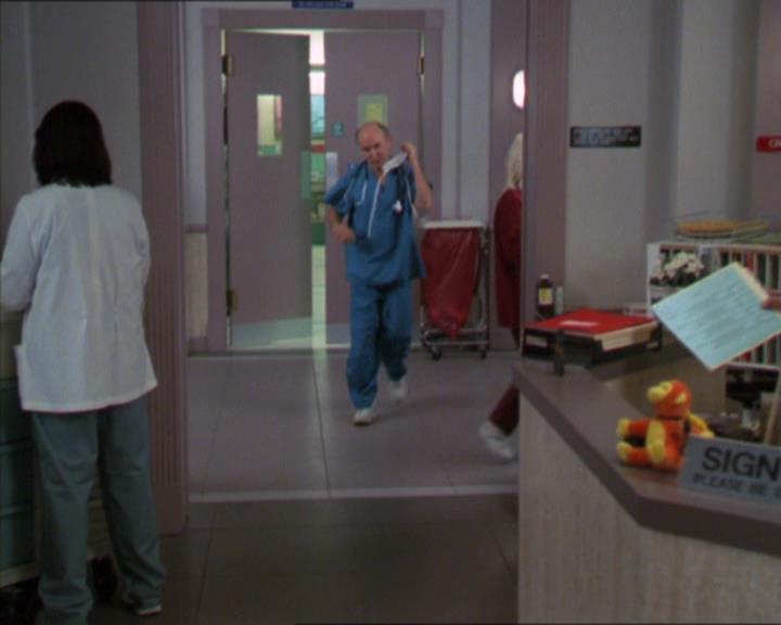 Charmed-Online-dot-322AllHellBreaksLoose1072.jpg Charmed-Online-dot-322AllHellBreaksLoose1072.jpg