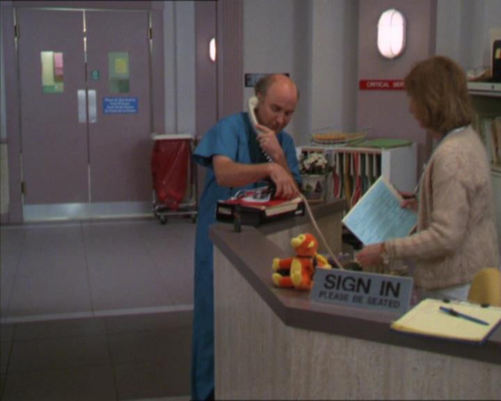 Charmed-Online-dot-322AllHellBreaksLoose1076.jpg Charmed-Online-dot-322AllHellBreaksLoose1076.jpg