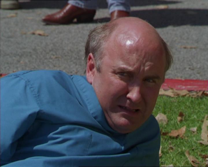 Charmed-Online-dot-322AllHellBreaksLoose1111.jpg Charmed-Online-dot-322AllHellBreaksLoose1111.jpg