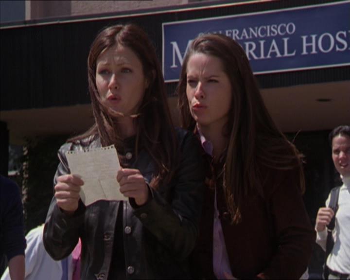 Charmed-Online-dot-322AllHellBreaksLoose1113.jpg Charmed-Online-dot-322AllHellBreaksLoose1113.jpg