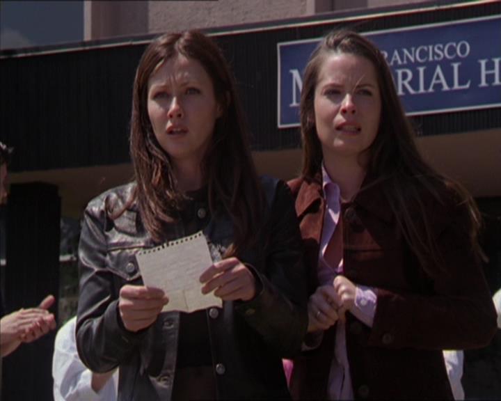 Charmed-Online-dot-322AllHellBreaksLoose1129.jpg