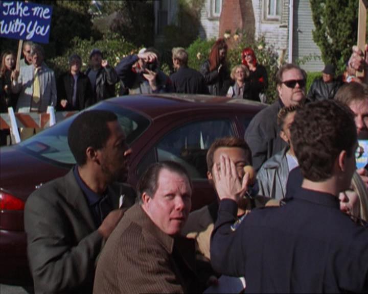 Charmed-Online-dot-322AllHellBreaksLoose1143.jpg Charmed-Online-dot-322AllHellBreaksLoose1143.jpg