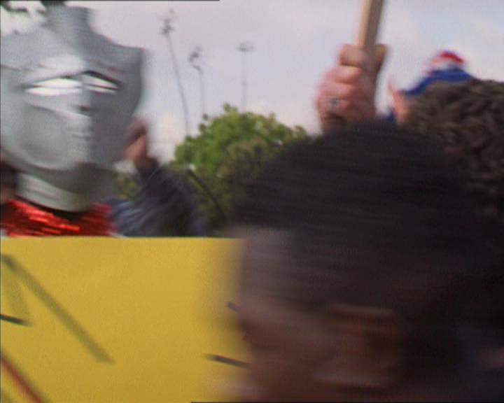 Charmed-Online-dot-322AllHellBreaksLoose1145.jpg Charmed-Online-dot-322AllHellBreaksLoose1145.jpg