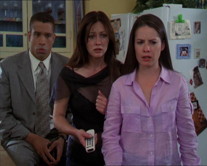Charmed-Online-dot-322AllHellBreaksLoose1212.jpg