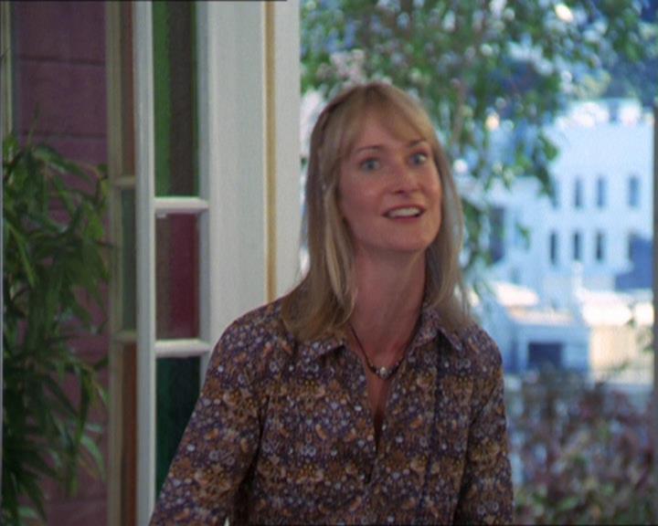 Charmed-Online-dot-322AllHellBreaksLoose1302.jpg Charmed-Online-dot-322AllHellBreaksLoose1302.jpg