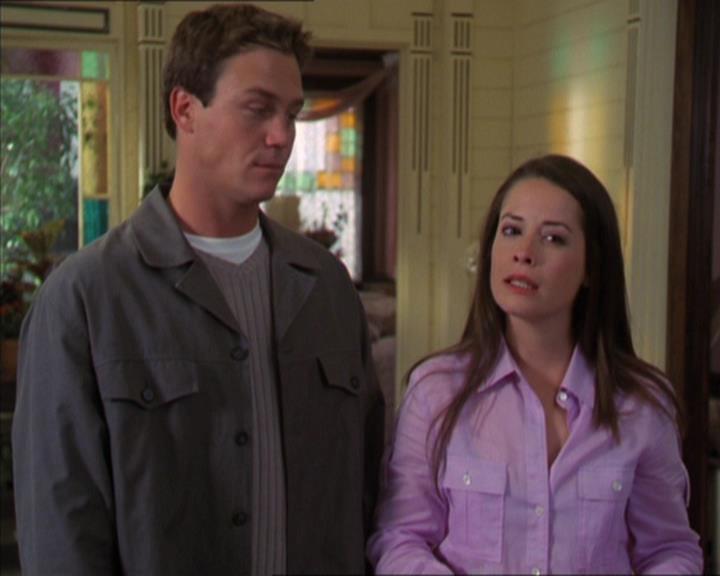 Charmed-Online-dot-322AllHellBreaksLoose1340.jpg Charmed-Online-dot-322AllHellBreaksLoose1340.jpg