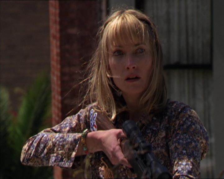 Charmed-Online-dot-322AllHellBreaksLoose1634.jpg Charmed-Online-dot-322AllHellBreaksLoose1634.jpg