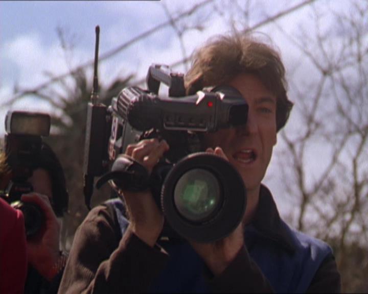 Charmed-Online-dot-322AllHellBreaksLoose1733.jpg Charmed-Online-dot-322AllHellBreaksLoose1733.jpg