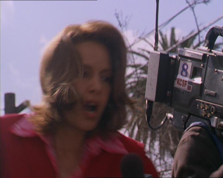 Charmed-Online-dot-322AllHellBreaksLoose1736.jpg Charmed-Online-dot-322AllHellBreaksLoose1736.jpg