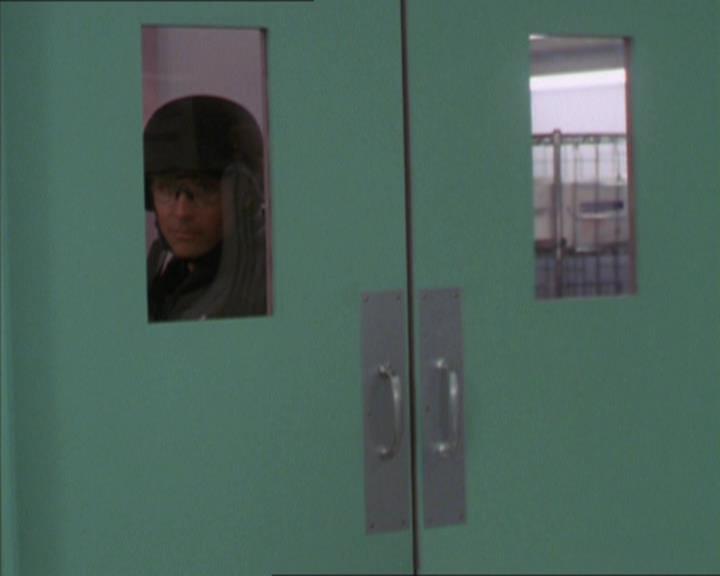 Charmed-Online-dot-322AllHellBreaksLoose1919.jpg Charmed-Online-dot-322AllHellBreaksLoose1919.jpg