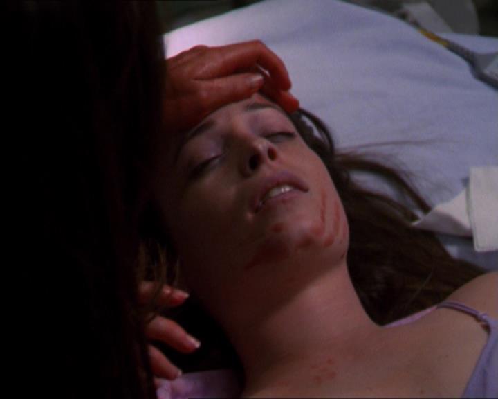 Charmed-Online-dot-322AllHellBreaksLoose2176.jpg Charmed-Online-dot-322AllHellBreaksLoose2176.jpg