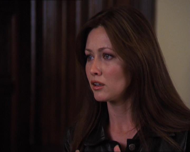 Charmed-Online-dot-322AllHellBreaksLoose2255.jpg Charmed-Online-dot-322AllHellBreaksLoose2255.jpg