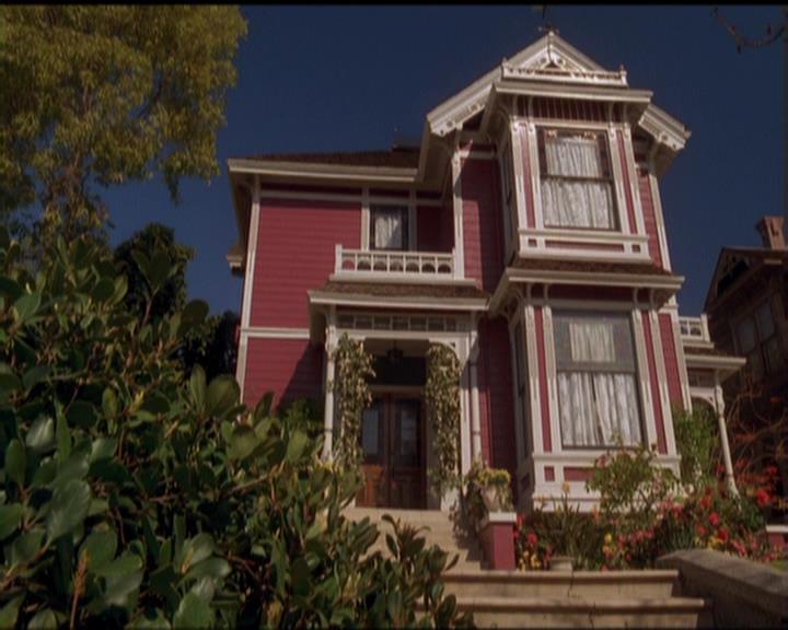 Charmed-Online_dot_net-5x01-2AWitchTail0007.jpg Charmed-Online_dot_net-5x01-2AWitchTail0007.jpg