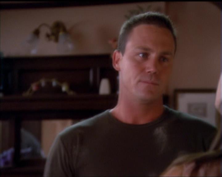 Charmed-Online_dot_net-5x01-2AWitchTail0128.jpg Charmed-Online_dot_net-5x01-2AWitchTail0128.jpg