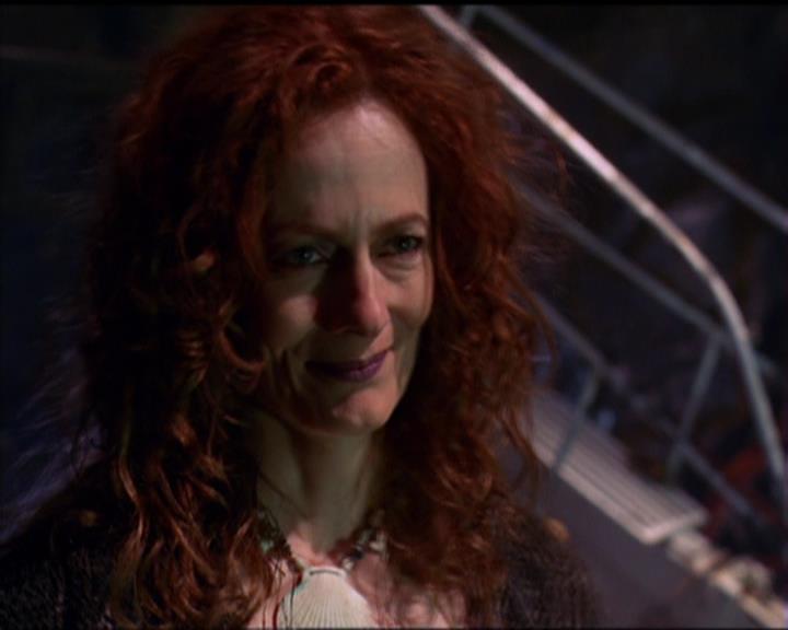 Charmed-Online_dot_net-5x01-2AWitchTail0161.jpg Charmed-Online_dot_net-5x01-2AWitchTail0161.jpg