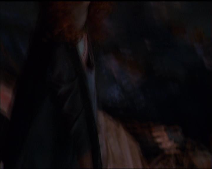 Charmed-Online_dot_net-5x01-2AWitchTail0169.jpg Charmed-Online_dot_net-5x01-2AWitchTail0169.jpg