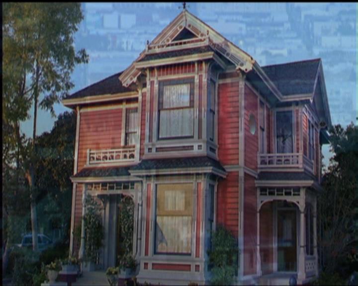 Charmed-Online_dot_net-5x01-2AWitchTail0252.jpg Charmed-Online_dot_net-5x01-2AWitchTail0252.jpg