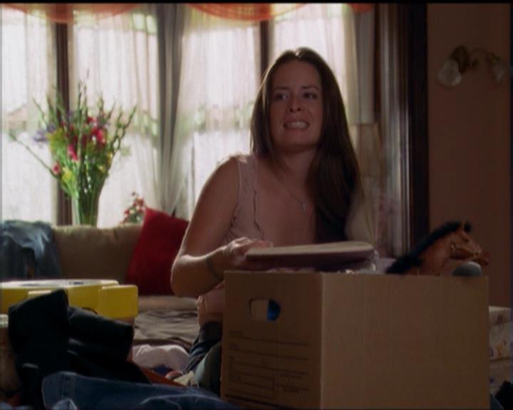 Charmed-Online_dot_net-5x01-2AWitchTail0311.jpg Charmed-Online_dot_net-5x01-2AWitchTail0311.jpg