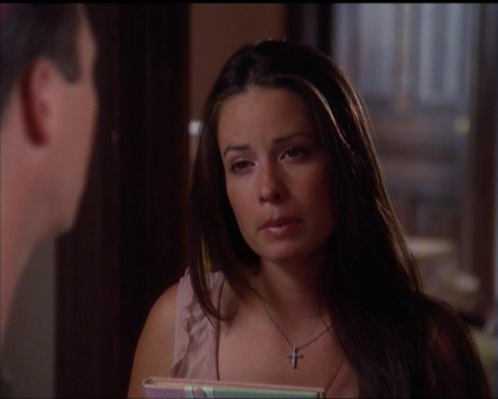 Charmed-Online_dot_net-5x01-2AWitchTail0345.jpg Charmed-Online_dot_net-5x01-2AWitchTail0345.jpg