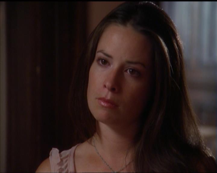 Charmed-Online_dot_net-5x01-2AWitchTail0379.jpg Charmed-Online_dot_net-5x01-2AWitchTail0379.jpg