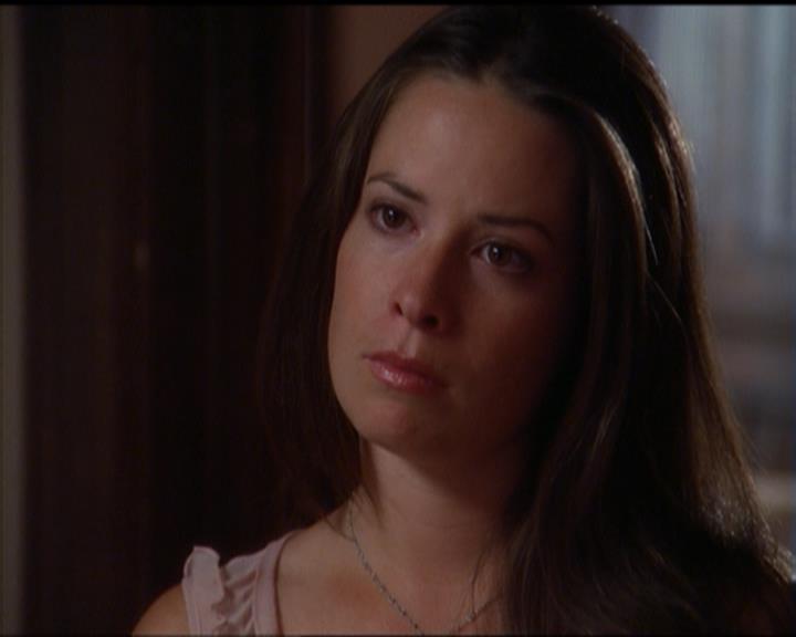 Charmed-Online_dot_net-5x01-2AWitchTail0380.jpg Charmed-Online_dot_net-5x01-2AWitchTail0380.jpg