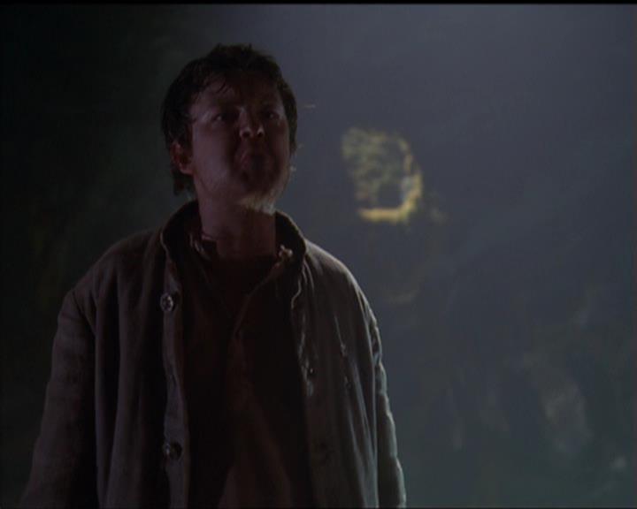 Charmed-Online_dot_net-5x01-2AWitchTail0401.jpg Charmed-Online_dot_net-5x01-2AWitchTail0401.jpg