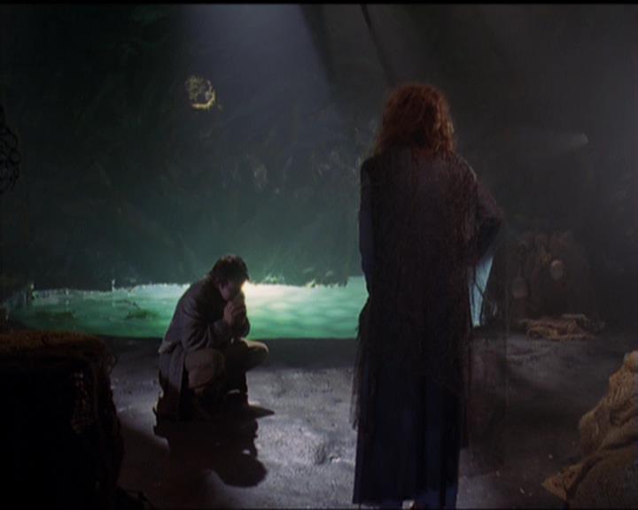 Charmed-Online_dot_net-5x01-2AWitchTail0422.jpg Charmed-Online_dot_net-5x01-2AWitchTail0422.jpg