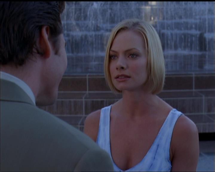 Charmed-Online_dot_net-5x01-2AWitchTail0506.jpg Charmed-Online_dot_net-5x01-2AWitchTail0506.jpg