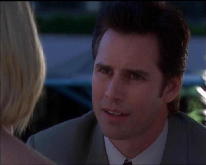 Charmed-Online_dot_net-5x01-2AWitchTail0530.jpg Charmed-Online_dot_net-5x01-2AWitchTail0530.jpg