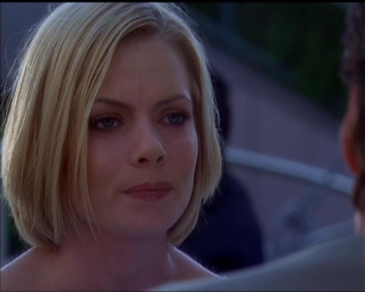 Charmed-Online_dot_net-5x01-2AWitchTail0532.jpg Charmed-Online_dot_net-5x01-2AWitchTail0532.jpg