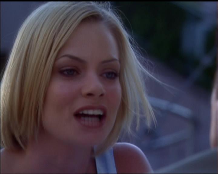 Charmed-Online_dot_net-5x01-2AWitchTail0540.jpg Charmed-Online_dot_net-5x01-2AWitchTail0540.jpg