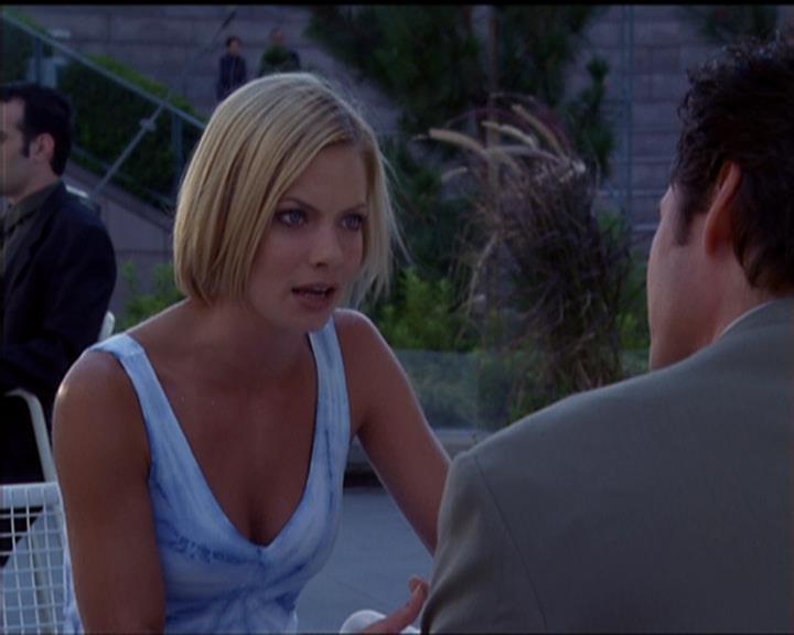 Charmed-Online_dot_net-5x01-2AWitchTail0551.jpg Charmed-Online_dot_net-5x01-2AWitchTail0551.jpg