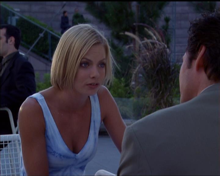 Charmed-Online_dot_net-5x01-2AWitchTail0554.jpg Charmed-Online_dot_net-5x01-2AWitchTail0554.jpg