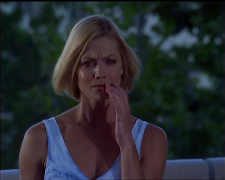 Charmed-Online_dot_net-5x01-2AWitchTail0592.jpg Charmed-Online_dot_net-5x01-2AWitchTail0592.jpg