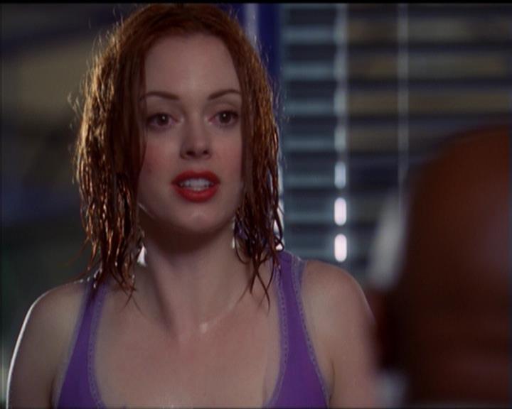 Charmed-Online_dot_net-5x01-2AWitchTail0643.jpg