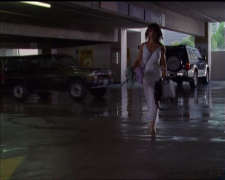 Charmed-Online_dot_net-5x01-2AWitchTail0726.jpg Charmed-Online_dot_net-5x01-2AWitchTail0726.jpg