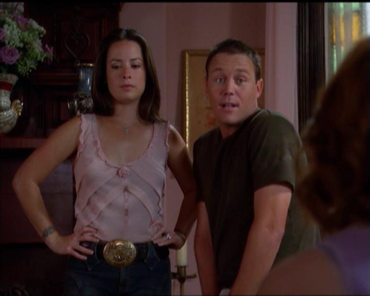 Charmed-Online_dot_net-5x01-2AWitchTail0869.jpg Charmed-Online_dot_net-5x01-2AWitchTail0869.jpg