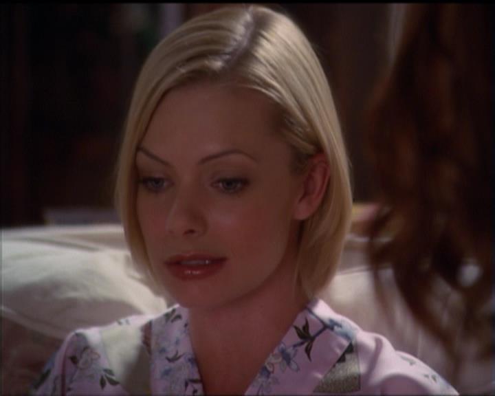 Charmed-Online_dot_net-5x01-2AWitchTail0876.jpg