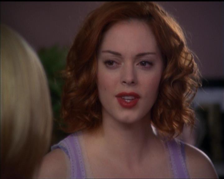 Charmed-Online_dot_net-5x01-2AWitchTail0902.jpg Charmed-Online_dot_net-5x01-2AWitchTail0902.jpg