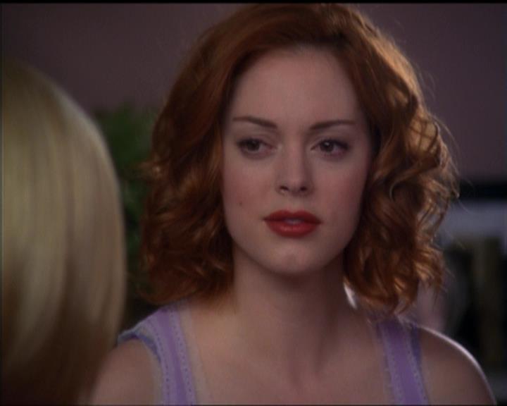 Charmed-Online_dot_net-5x01-2AWitchTail0904.jpg Charmed-Online_dot_net-5x01-2AWitchTail0904.jpg