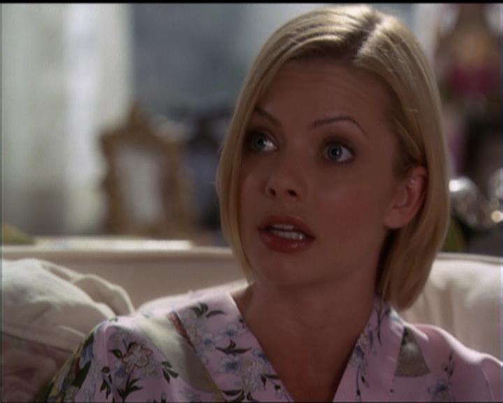 Charmed-Online_dot_net-5x01-2AWitchTail0939.jpg Charmed-Online_dot_net-5x01-2AWitchTail0939.jpg