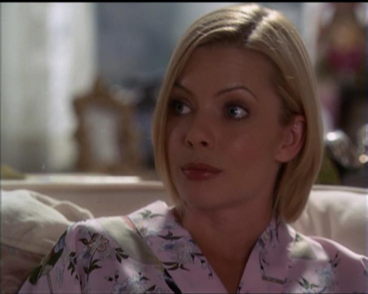 Charmed-Online_dot_net-5x01-2AWitchTail0942.jpg Charmed-Online_dot_net-5x01-2AWitchTail0942.jpg