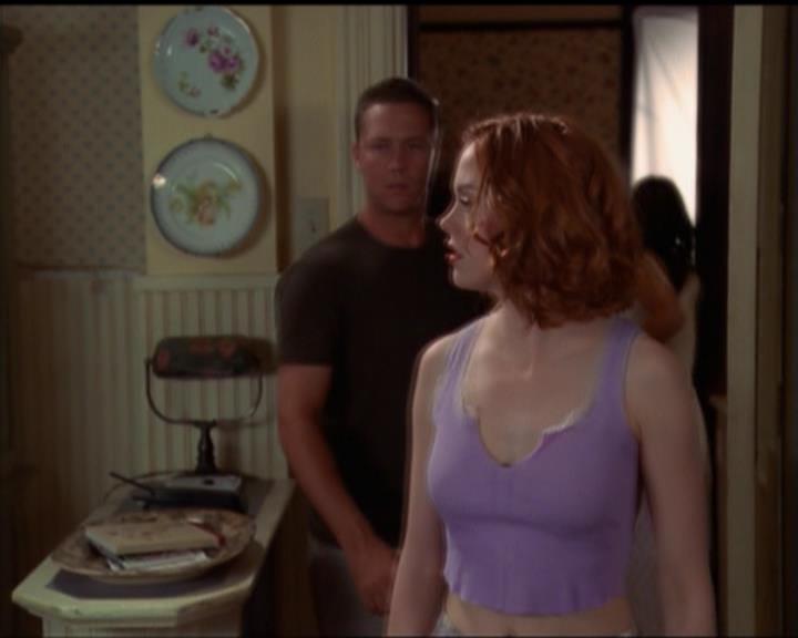 Charmed-Online_dot_net-5x01-2AWitchTail1022.jpg Charmed-Online_dot_net-5x01-2AWitchTail1022.jpg