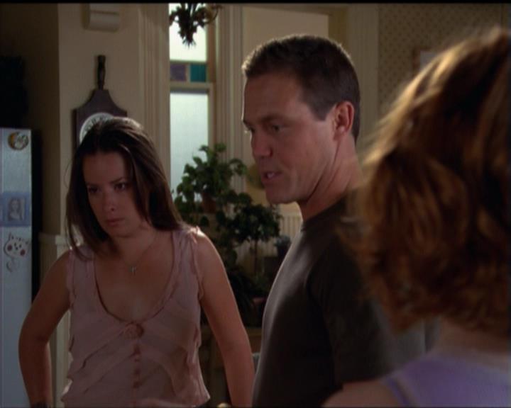 Charmed-Online_dot_net-5x01-2AWitchTail1038.jpg Charmed-Online_dot_net-5x01-2AWitchTail1038.jpg