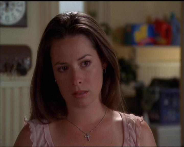 Charmed-Online_dot_net-5x01-2AWitchTail1056.jpg