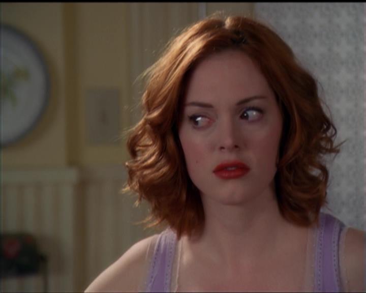 Charmed-Online_dot_net-5x01-2AWitchTail1066.jpg Charmed-Online_dot_net-5x01-2AWitchTail1066.jpg